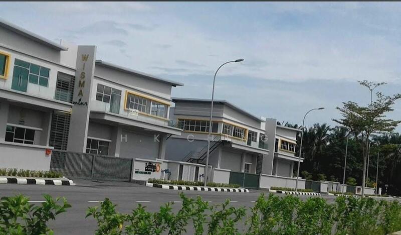 For Rent - 15,000sf Semi D Factory Warehouse Ijok