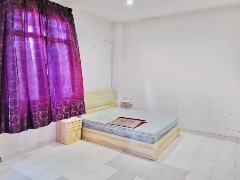 Untuk Disewa - Taman Mawar Sepang