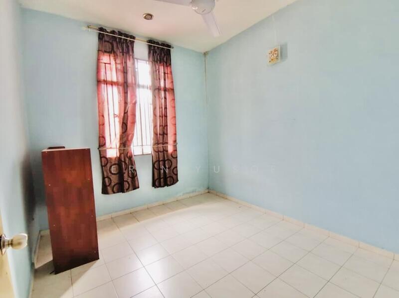 Untuk Disewa - Taman Mawar Sepang