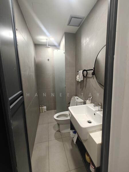 Untuk Dijual - YOLO Signature Suites