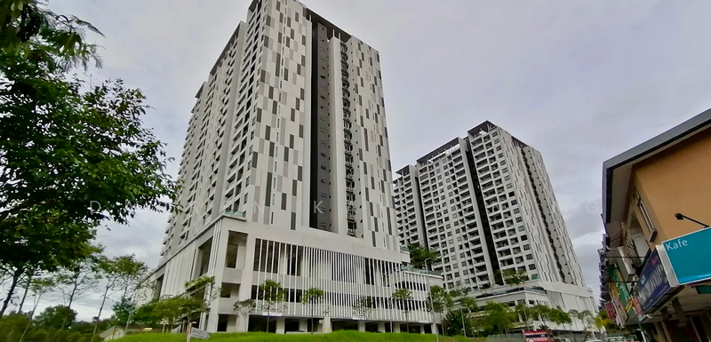 For Sale - Paragon 3