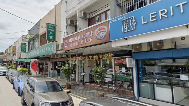 For Sale - 2 Sty Shop @ Tmn Connaught , Tenanted Unit with Good ROI
