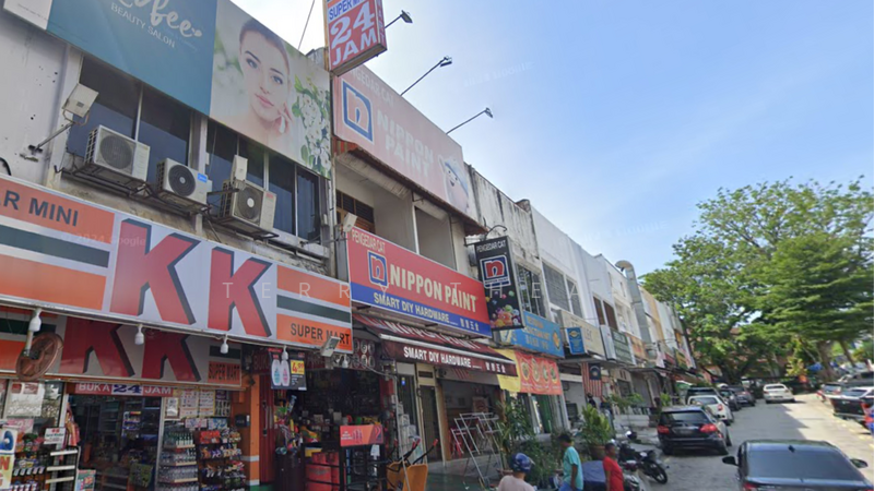 For Sale - 2 Sty Shop @ Tmn Connaught , Tenanted Unit with Good ROI