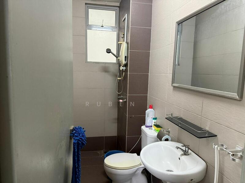 Untuk Disewa - LakeView Residency