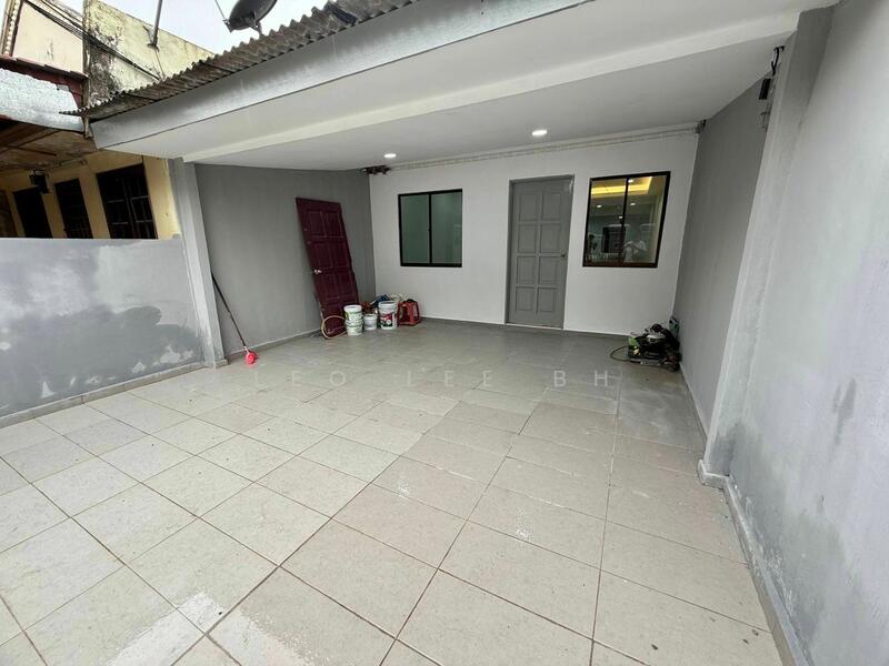 Untuk Dijual - Jalan Gelam, Taman Rinting, Masai