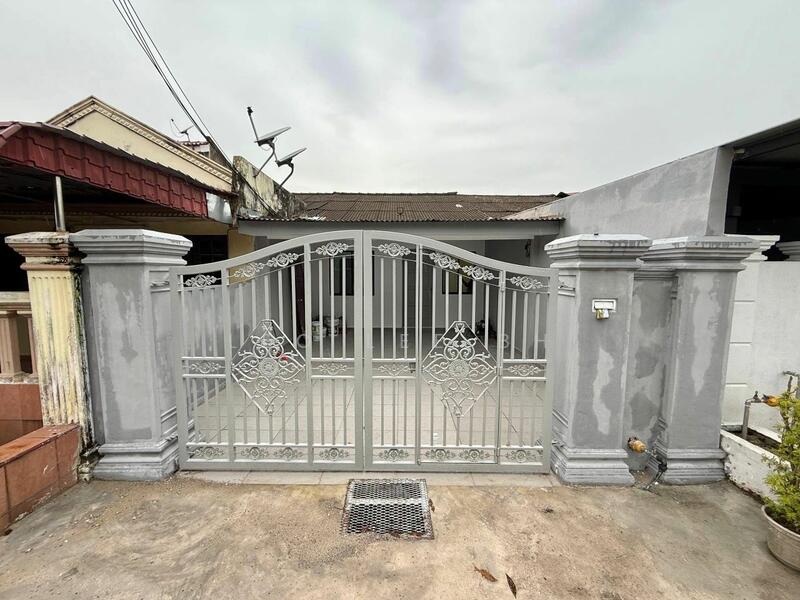 Untuk Dijual - Jalan Gelam, Taman Rinting, Masai