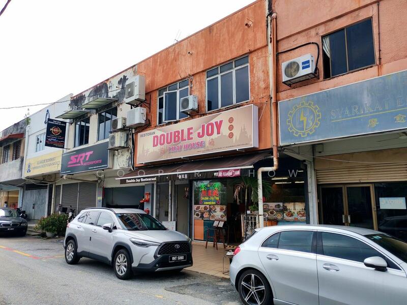 For Rent - Shop at Taman Universiti Ss3