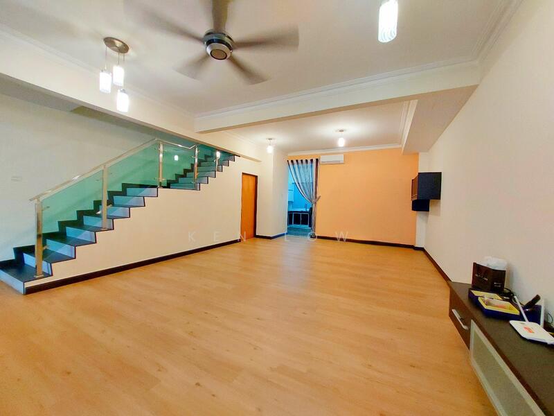 Untuk Dijual - 2-storey Terrace House at Taman Saga Emas