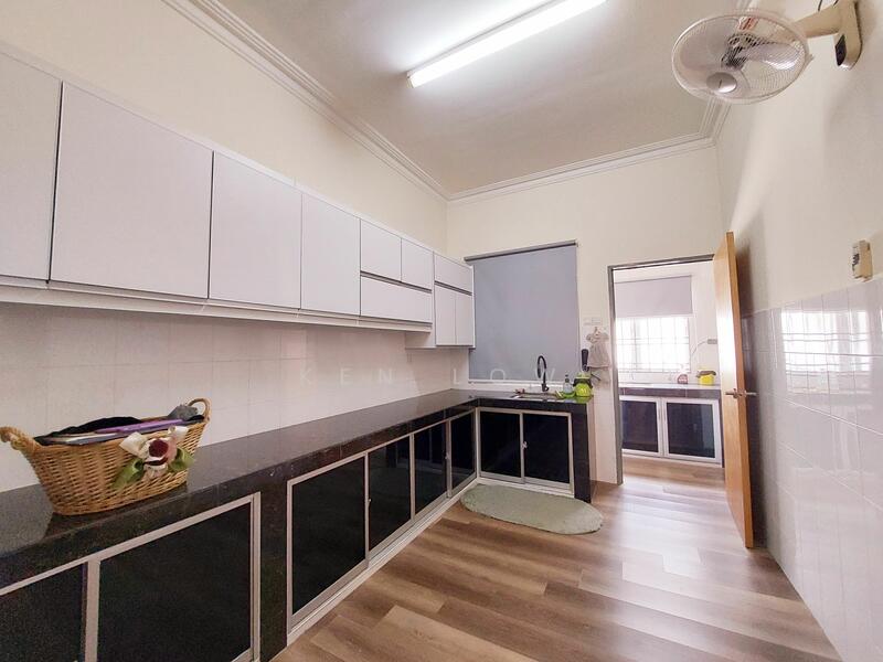 Untuk Dijual - 2-storey Terrace House at Taman Saga Emas