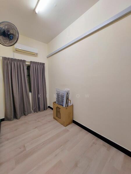 Untuk Dijual - 2-storey Terrace House at Taman Saga Emas