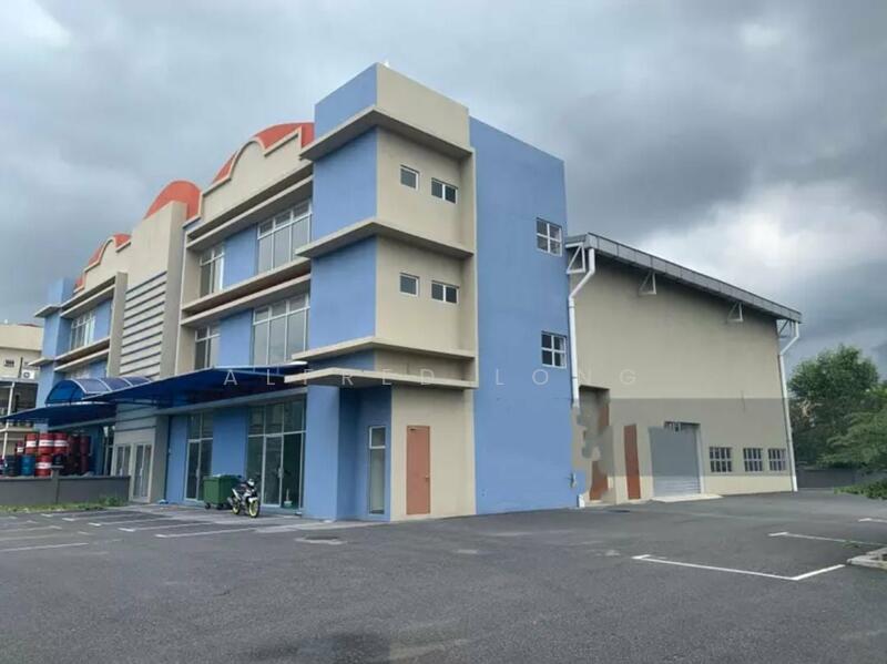 Semi-D Factory for Sale in Seri Kembangan Industrial Area (Seri Kembangan) - Alfred Long - PropertyGuru.com.my