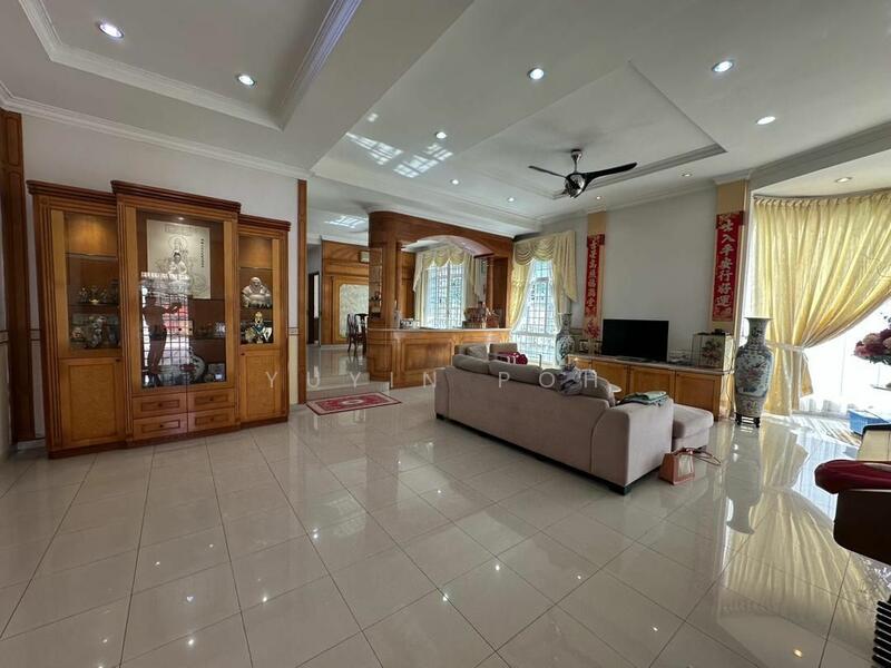 For Sale - Semi-Detached House at Taman Suria