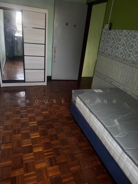 Untuk Disewa - Taman Midah