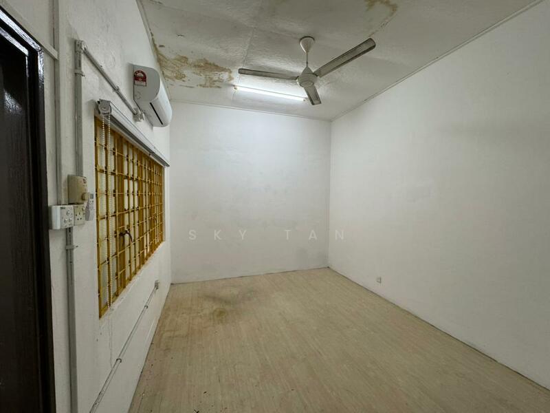 For Rent - Jalan Untong Tanjung Puteri Jb Town Single Storey Commercial Bungalow