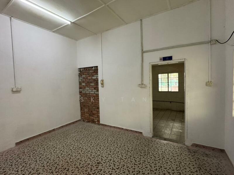 For Rent - Jalan Untong Tanjung Puteri Jb Town Single Storey Commercial Bungalow