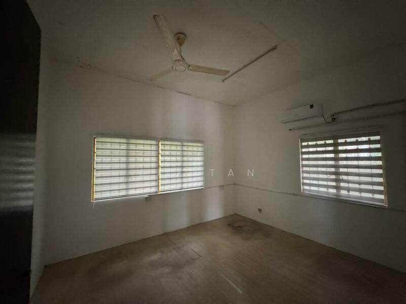 For Rent - Jalan Untong Tanjung Puteri Jb Town Single Storey Commercial Bungalow