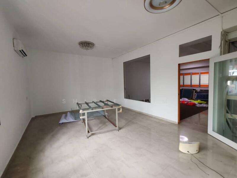 Shop for Sale in Taman Puteri Wangsa (Ulu Tiram) - Shirley Lim - PropertyGuru.com.my