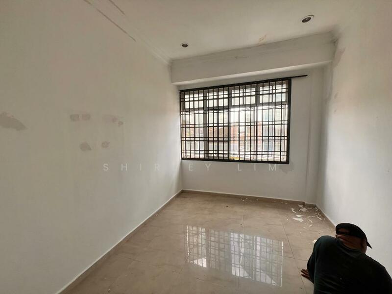 Shop for Sale in Taman Puteri Wangsa (Ulu Tiram) - Shirley Lim - PropertyGuru.com.my