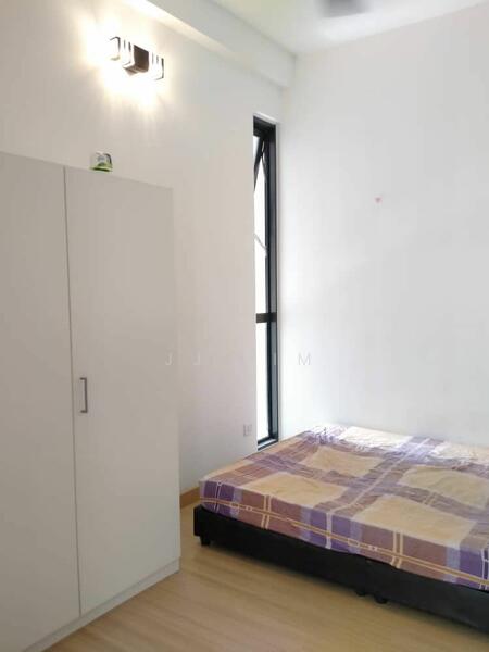 Untuk Disewa - Shamelin Star