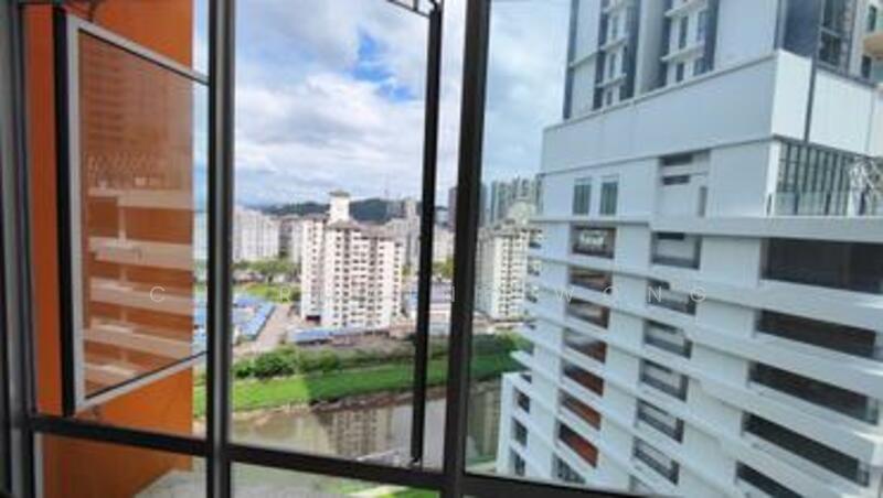 For Rent - Tiara Mutiara / The Crown