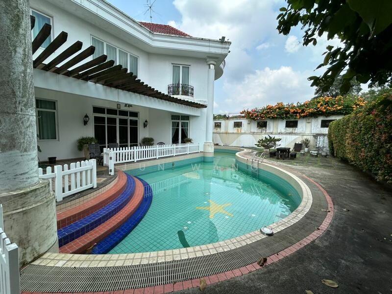 For Sale - Stulang Laut Stulangs Lauts