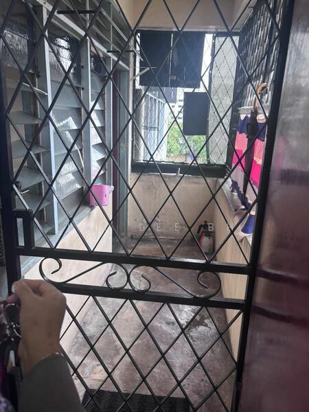 Untuk Dijual - Stulang Laut