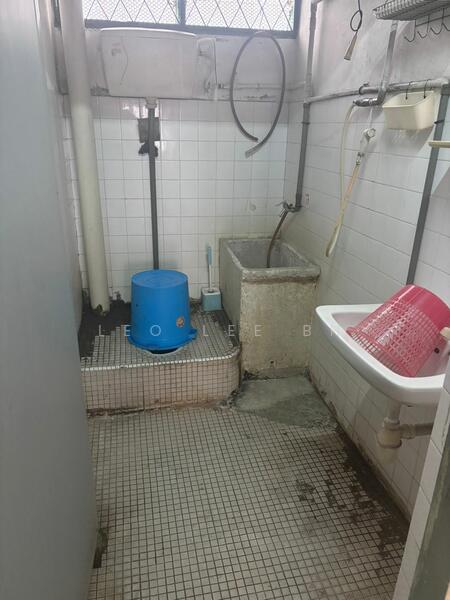 Untuk Dijual - Stulang Laut