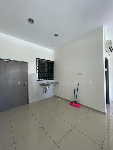 Untuk Disewa - Zennith Suites (Pangsapuri Kebun Teh)