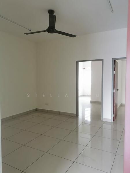 Untuk Disewa - Evira @ Warisan Puteri