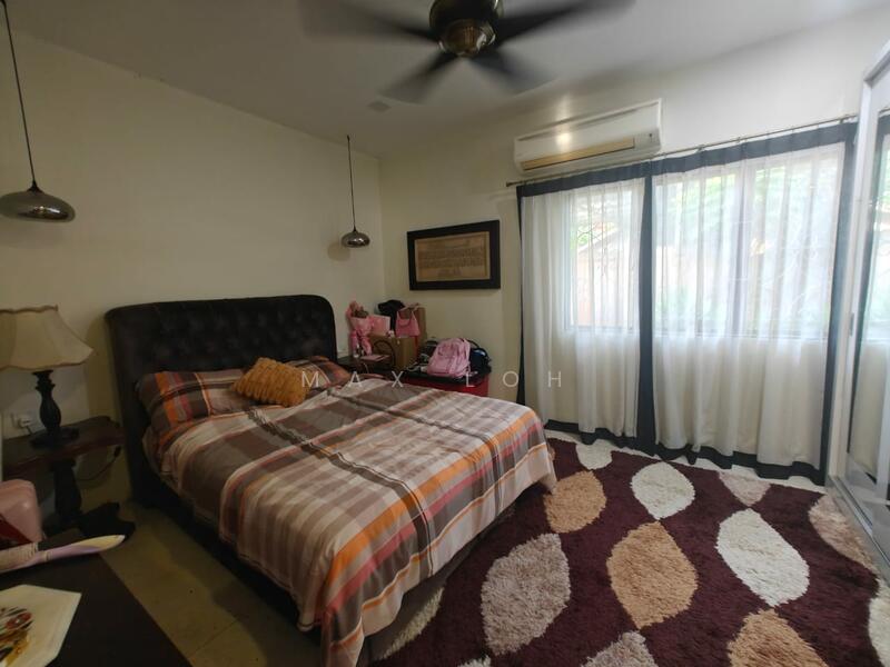 For Sale - Taman Kolam Air, JB Town, Linked Bungalow & Semi D