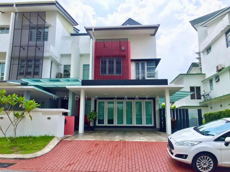 Untuk Dijual - 2 Storey Semi D Prima Villa Saujana Melawati Taman Melawati FREEHOLD
