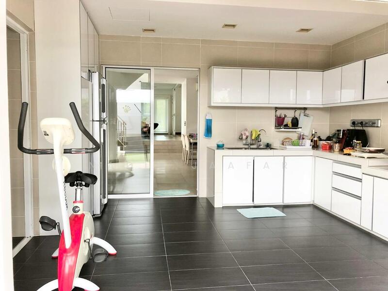 Untuk Dijual - 2 Storey Semi D Prima Villa Saujana Melawati Taman Melawati FREEHOLD