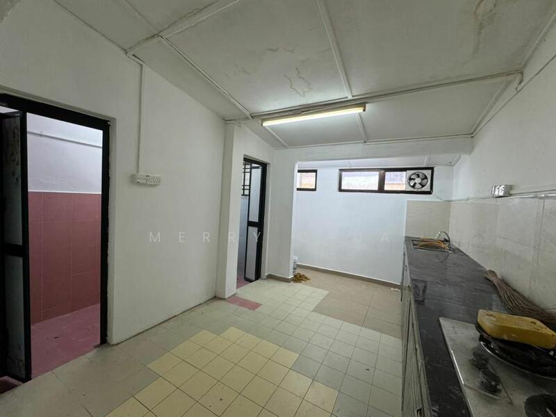 Untuk Dijual - Ulu Tiram Bukit Tiram Double Storey