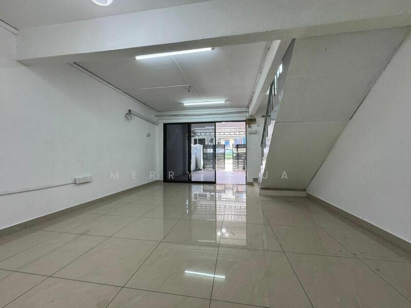 Untuk Dijual - Ulu Tiram Bukit Tiram Double Storey