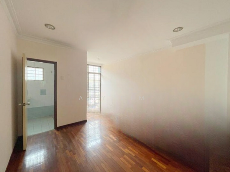 Untuk Dijual - 2.5-storey Terraced House at Bandar Puteri Puchong