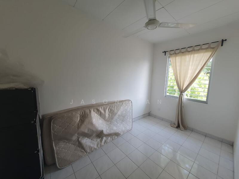 2-storey Terraced House for Sale in Bandar Putra Permai (Seri Kembangan) - Jason Tan - PropertyGuru.com.my