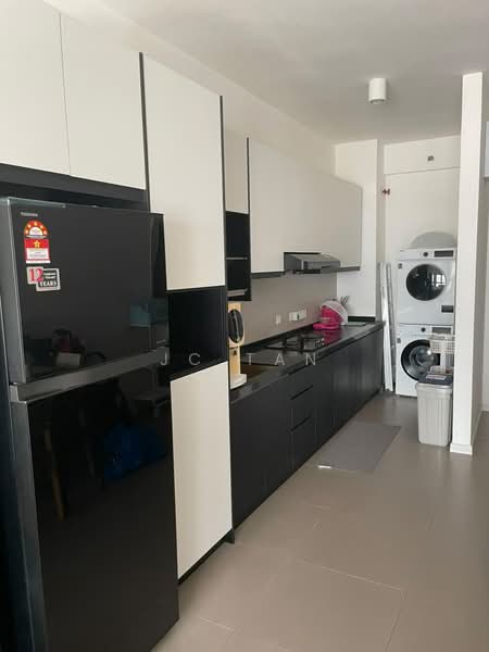 Condominium for Rent at Aster Residence - JC Tan - Kitchen - PropertyGuru.com.my