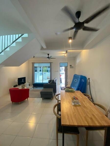 Meru Chepor Idaman Partially Furnish 2 Sty untuk Untuk Disewa - RM 1,400 /bulan, Feb 2026 - PropertyGuru.com.my