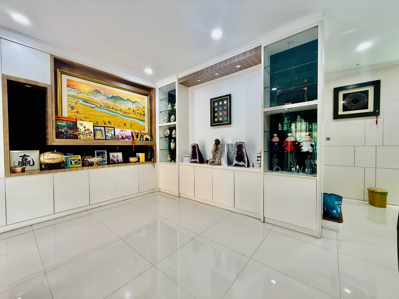 Untuk Dijual - 3-storey Terraced House at Beverly Heights