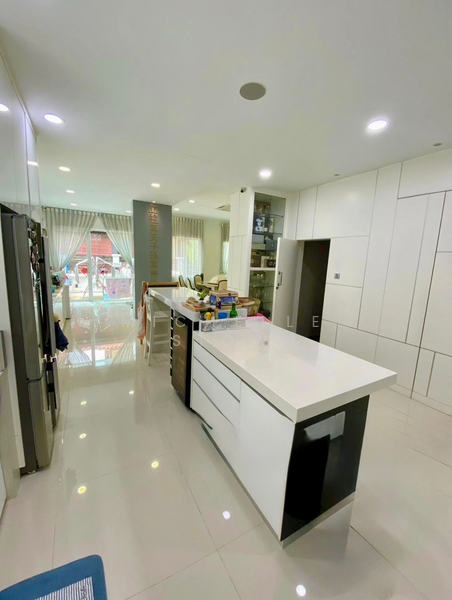 Untuk Dijual - 3-storey Terraced House at Beverly Heights