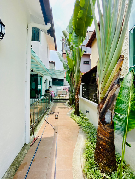 Untuk Dijual - 3-storey Terraced House at Beverly Heights