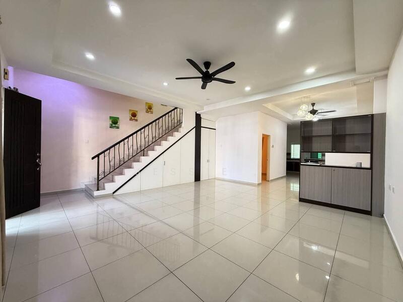 Untuk Dijual - Botani Bandar Siber