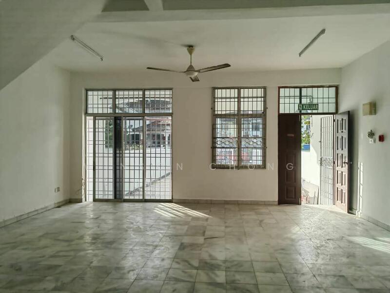 For Rent - Lebuh Batu Maung