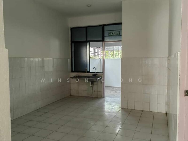 For Rent - Lebuh Batu Maung