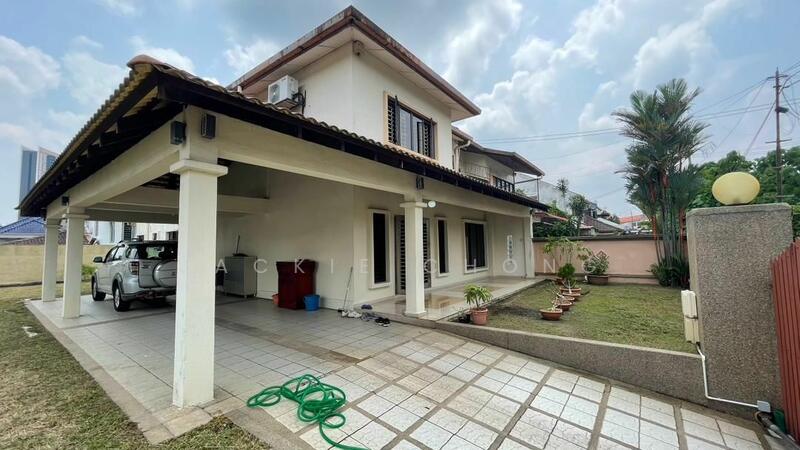 For Sale - Semi-Detached House at Taman Overseas Union (Taman Oug)