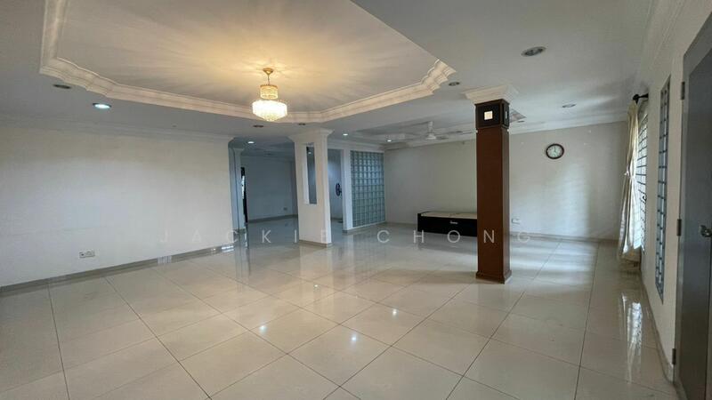 For Sale - Semi-Detached House at Taman Overseas Union (Taman Oug)