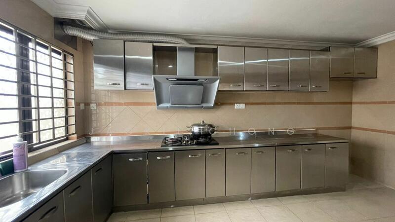 For Sale - Semi-Detached House at Taman Overseas Union (Taman Oug)