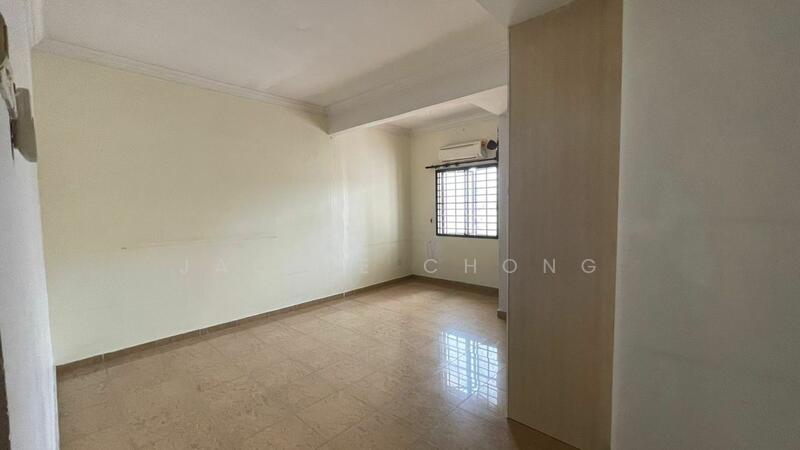 For Sale - Semi-Detached House at Taman Overseas Union (Taman Oug)