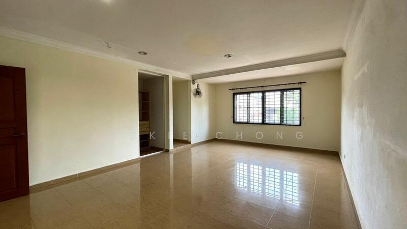 For Sale - Semi-Detached House at Taman Overseas Union (Taman Oug)