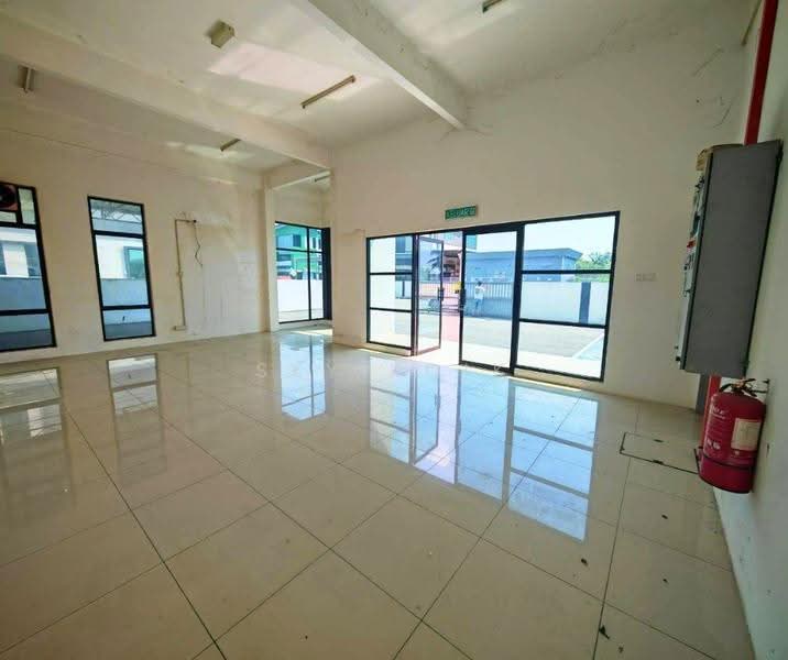 Kilang untuk Disewa di Taman Perindustrian Ringan Usahajaya (Simpang Ampat) - Sky Koik - Interior - PropertyGuru.com.my